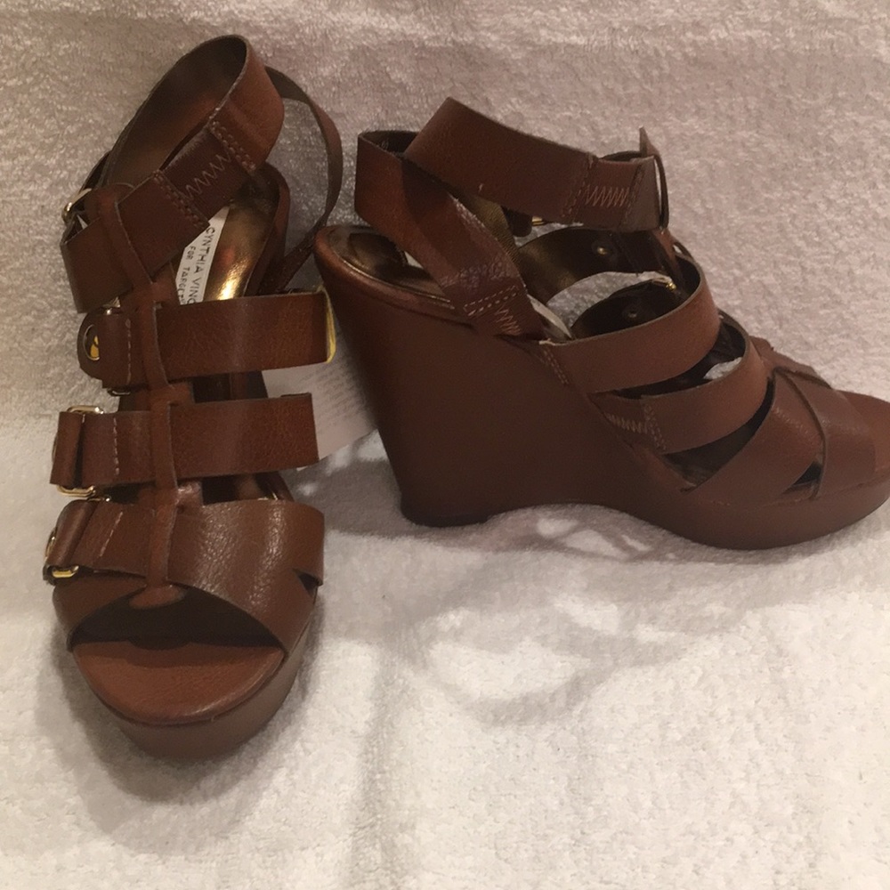 Shoes / Cynthia Vincent